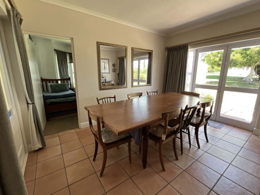 6 Bedroom Property for Sale in Zevendal Western Cape